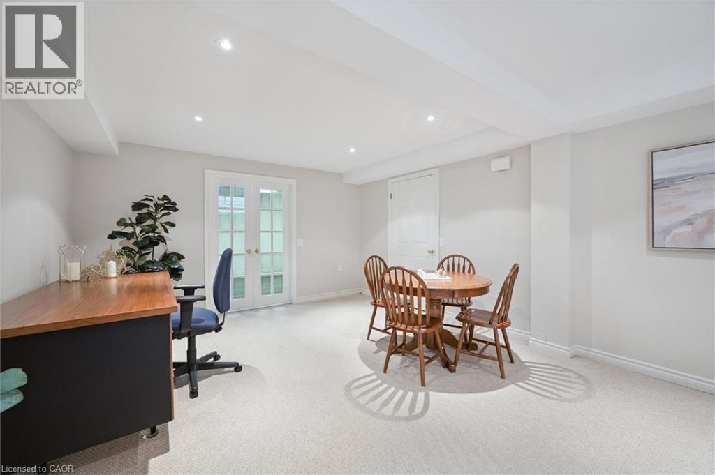 140 GOLF LINKS Drive thumbnail 19