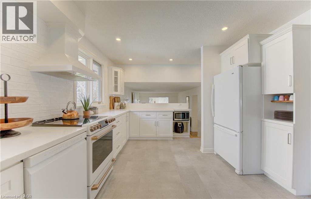 18 RIPLEY Crescent thumbnail 11