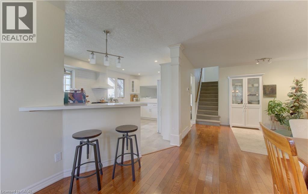 18 RIPLEY Crescent thumbnail 8