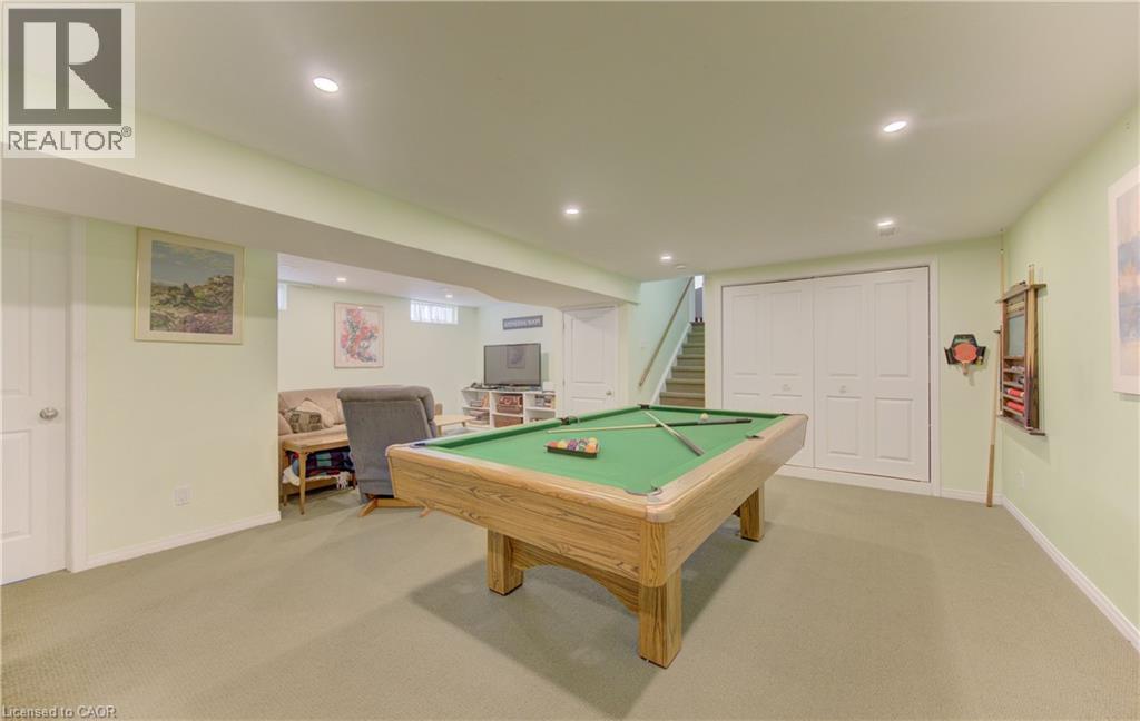 18 RIPLEY Crescent thumbnail 32