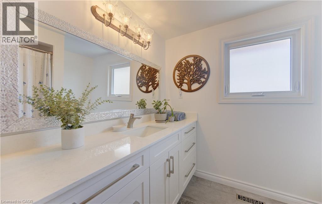 18 RIPLEY Crescent thumbnail 29