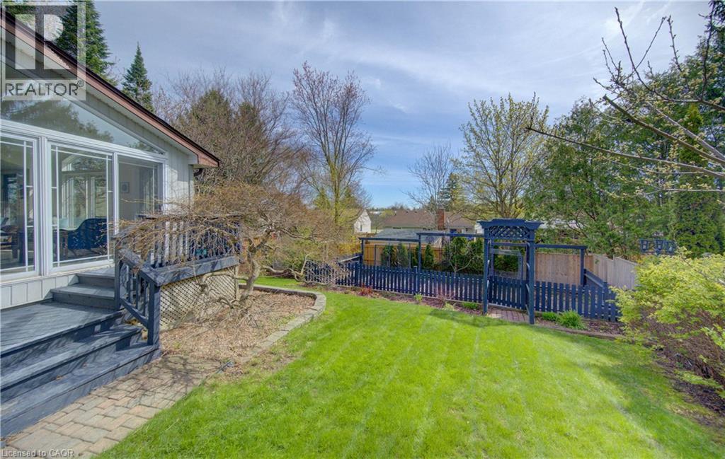 18 RIPLEY Crescent thumbnail 38