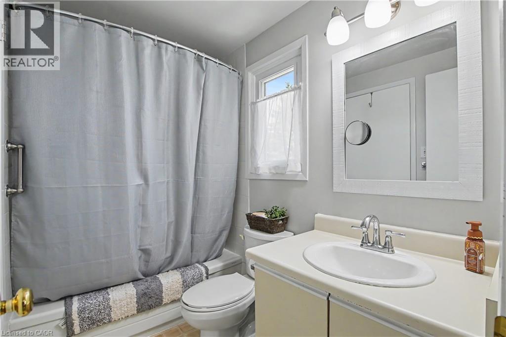 265 WILLIAMSBURG Road Unit# 16 thumbnail 17