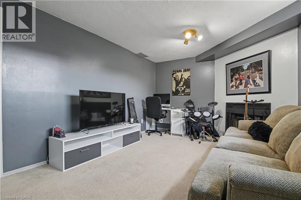 265 WILLIAMSBURG Road Unit# 16 thumbnail 26