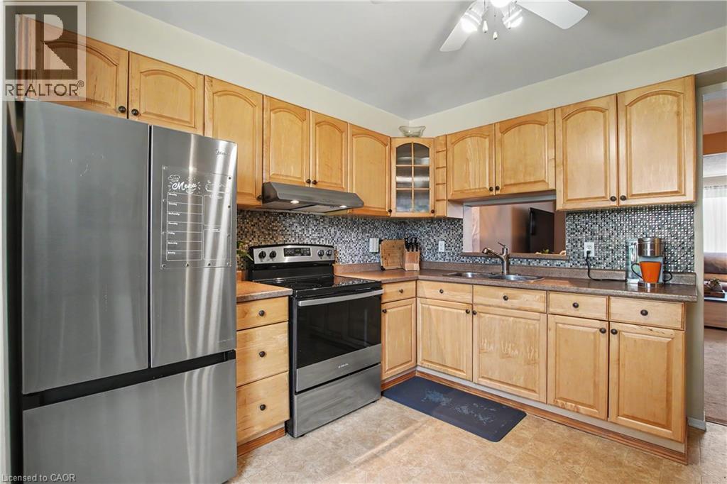 265 WILLIAMSBURG Road Unit# 16 thumbnail 4