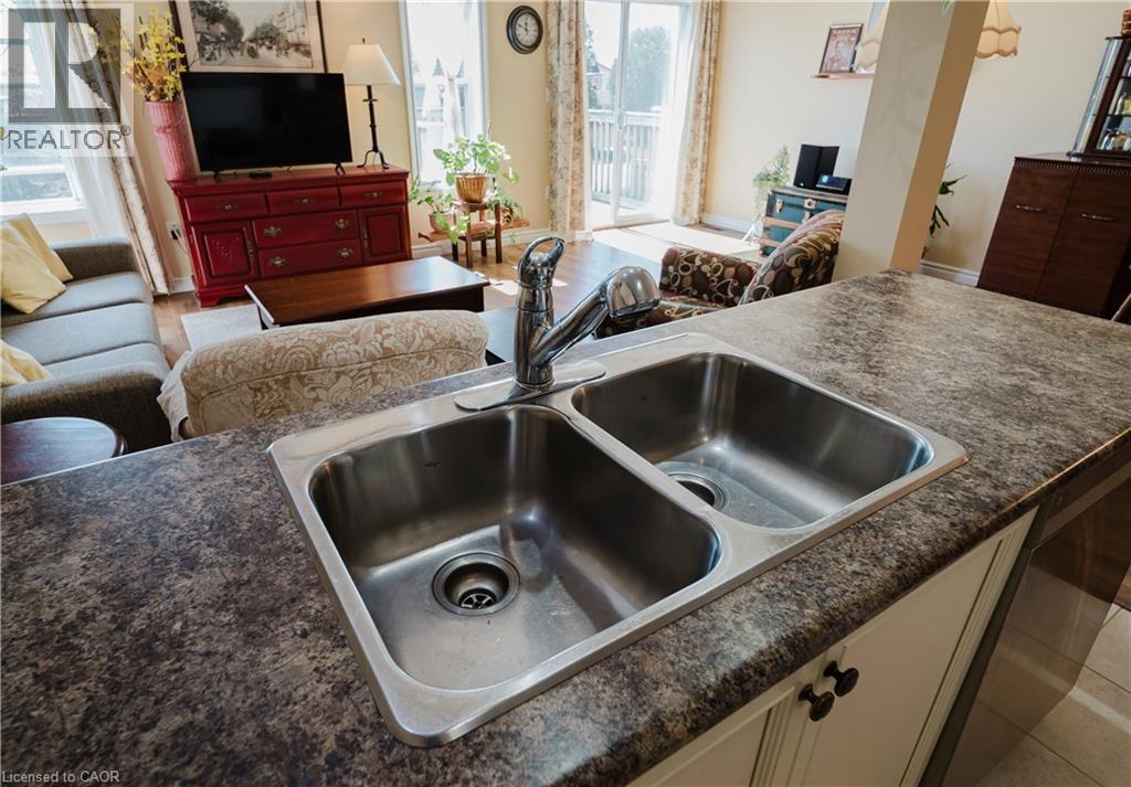 90 CAPTAIN MCCALLUM Drive thumbnail 12