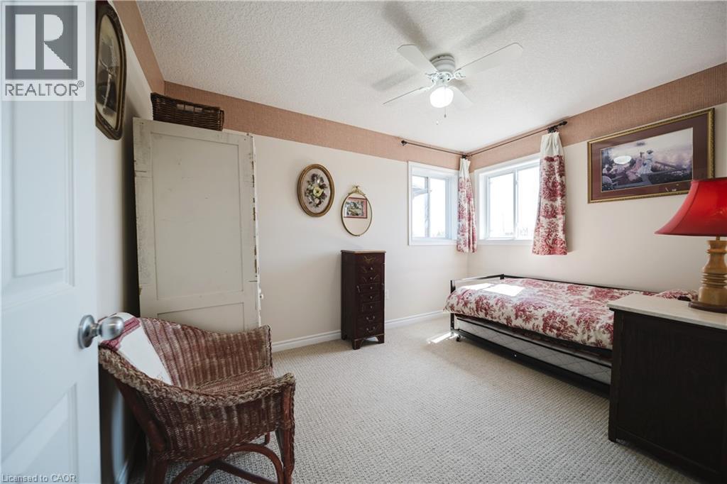 90 CAPTAIN MCCALLUM Drive thumbnail 27