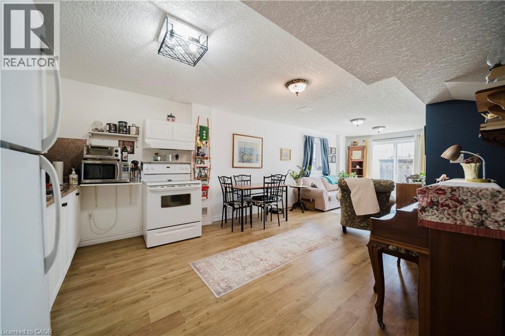 90 CAPTAIN MCCALLUM Drive thumbnail 35