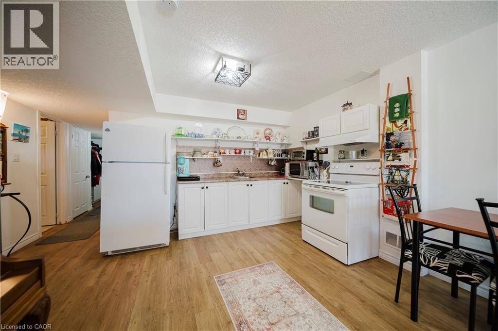 90 CAPTAIN MCCALLUM Drive thumbnail 36