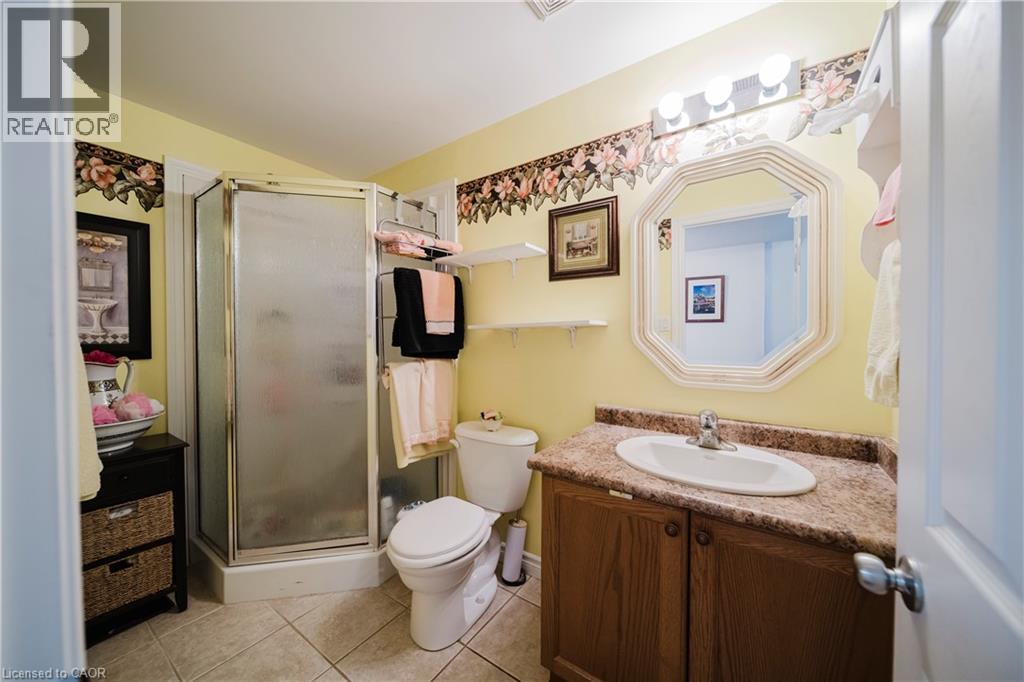 90 CAPTAIN MCCALLUM Drive thumbnail 37