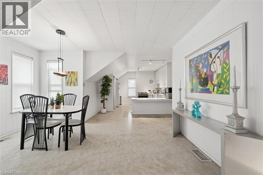 64 FRANCIS Street N thumbnail 17