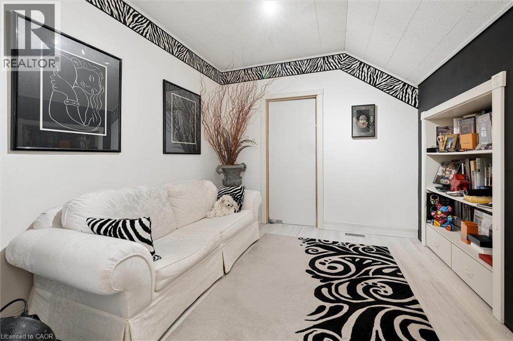 64 FRANCIS Street N thumbnail 23