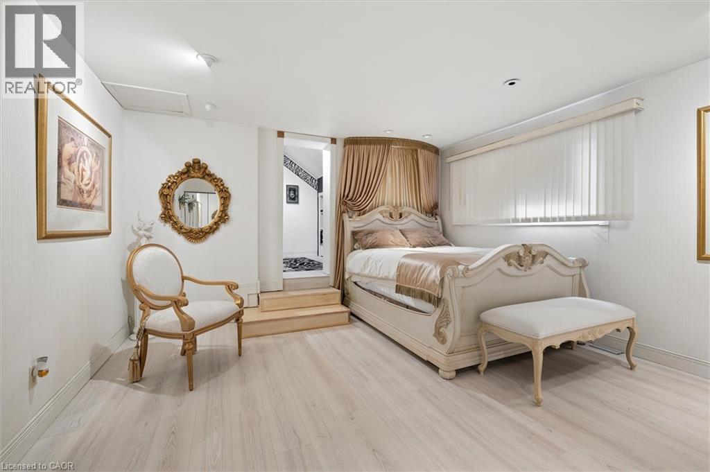 64 FRANCIS Street N thumbnail 24