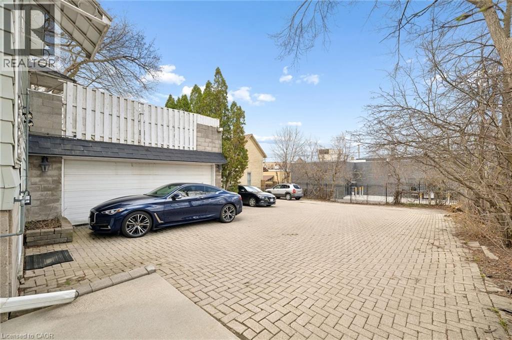 64 FRANCIS Street N thumbnail 27