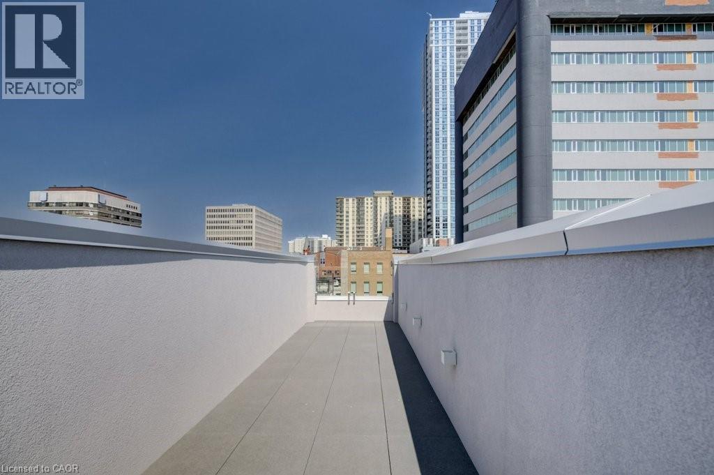 26 KING Street E thumbnail 25