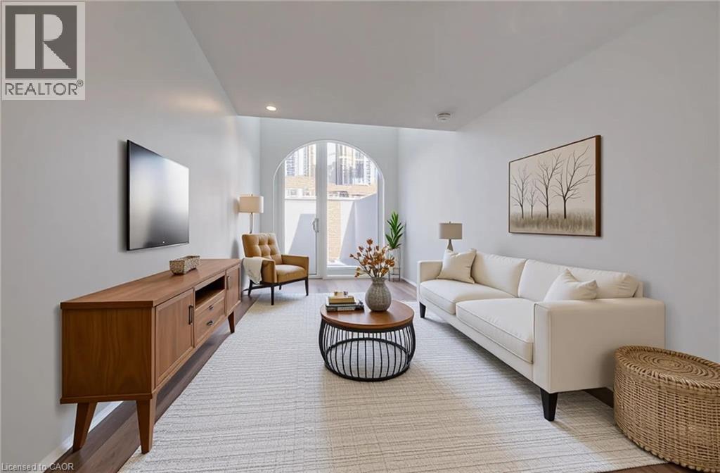 26 KING Street E thumbnail 20