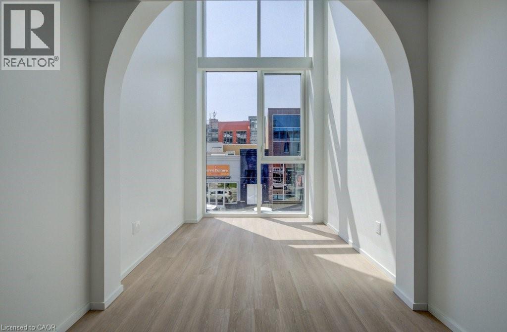 26 KING Street E thumbnail 3