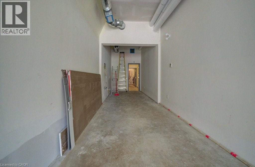 26 KING Street E thumbnail 30