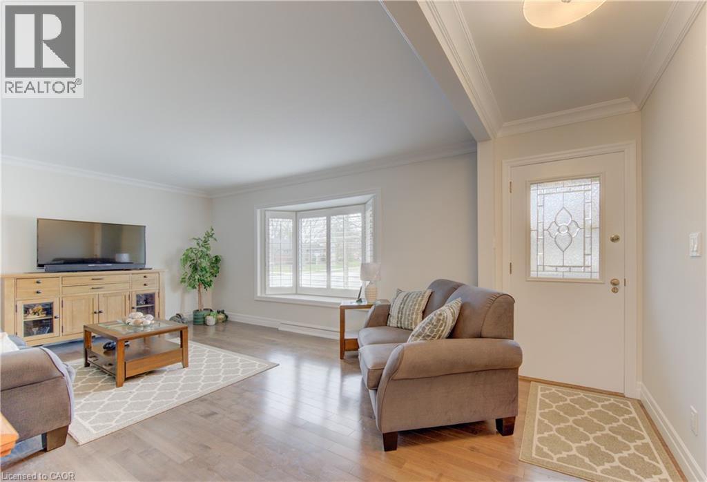 196 LOURDES Street thumbnail 12