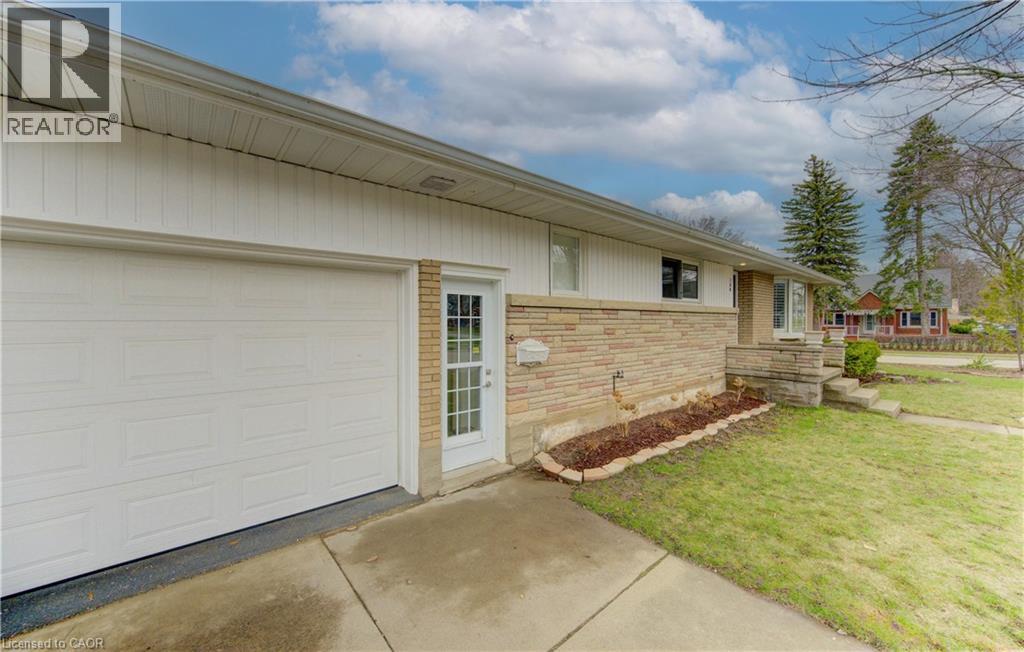 196 LOURDES Street thumbnail 5