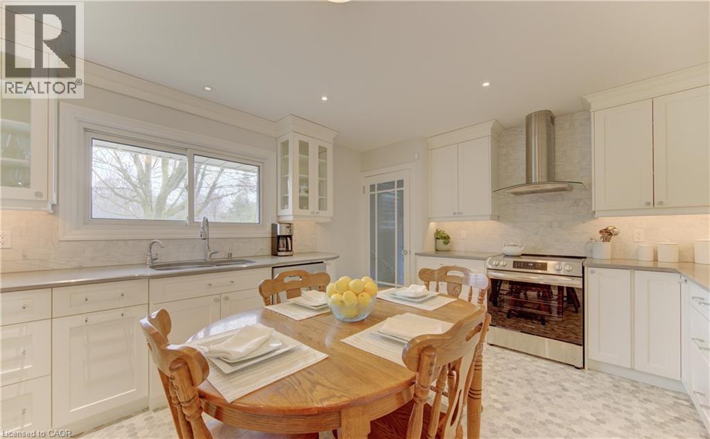 196 LOURDES Street thumbnail 9