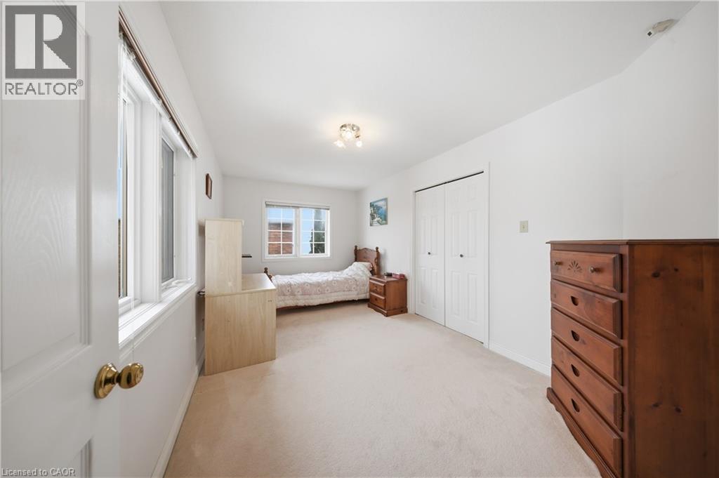 637 DEER RUN Drive thumbnail 34