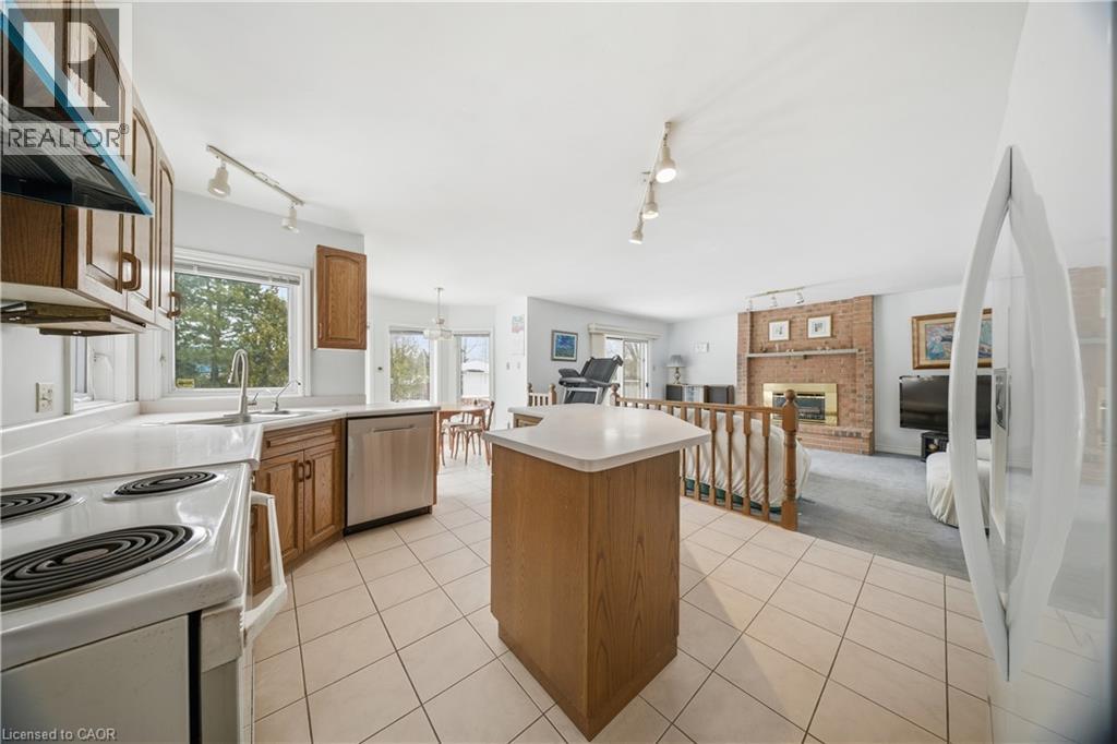 637 DEER RUN Drive thumbnail 19