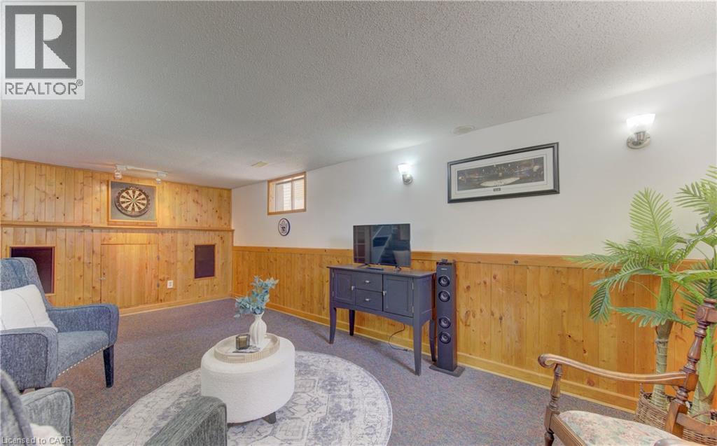 100 JOHANNA Drive thumbnail 23