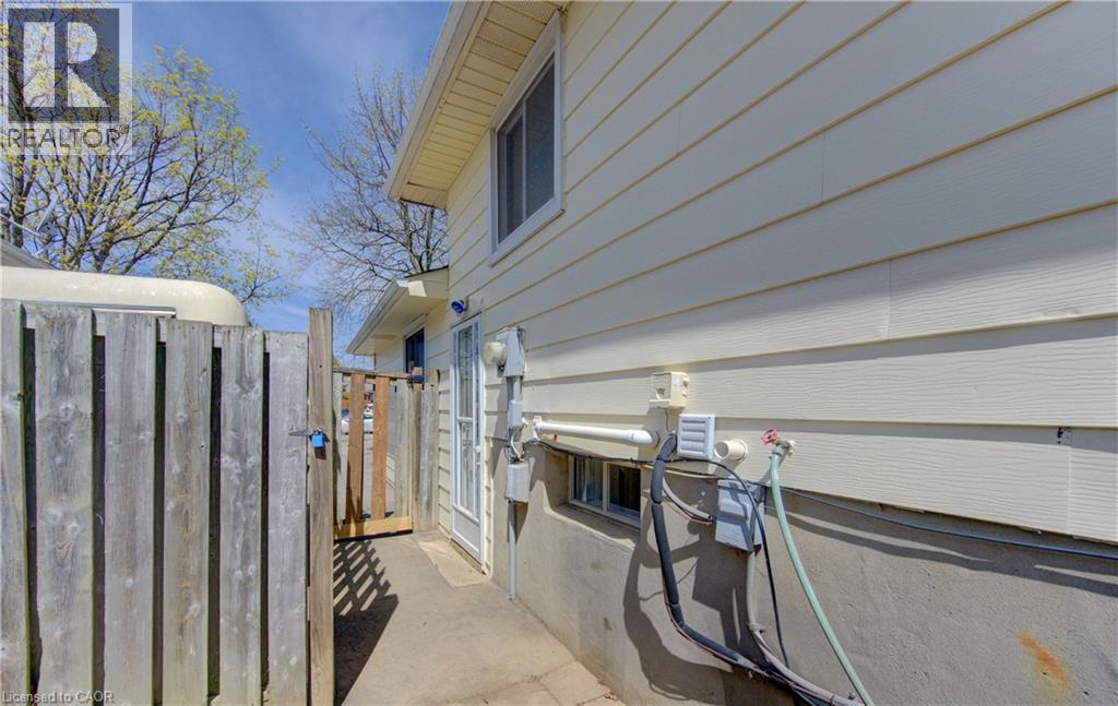 100 JOHANNA Drive thumbnail 33