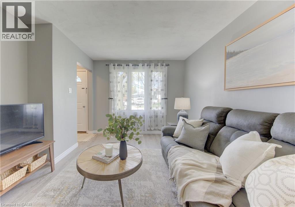 100 JOHANNA Drive thumbnail 7