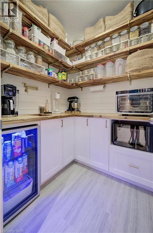 69 THEODORE SCHULER Boulevard thumbnail 11