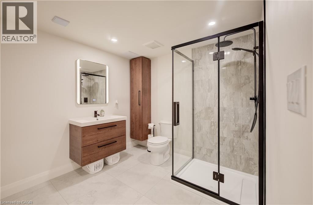 69 THEODORE SCHULER Boulevard thumbnail 27