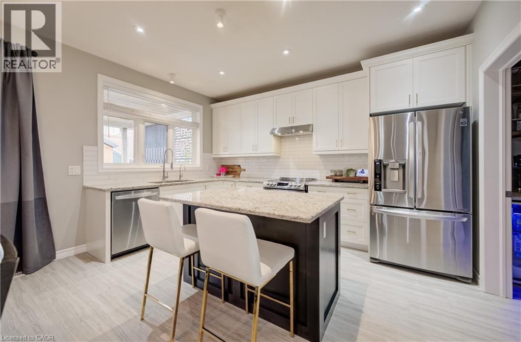 69 THEODORE SCHULER Boulevard thumbnail 9