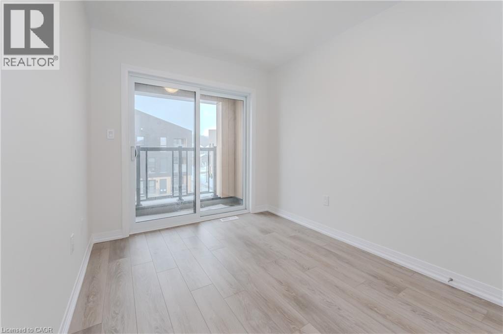 15 URBANE Boulevard thumbnail 21