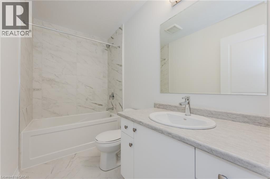 15 URBANE Boulevard thumbnail 23