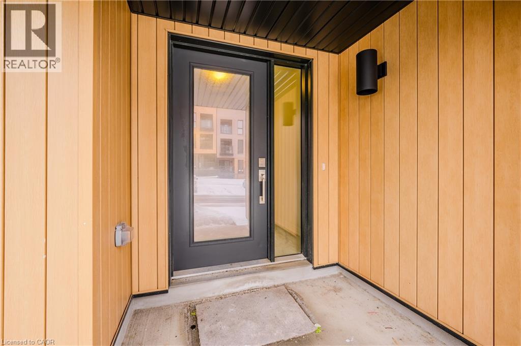 15 URBANE Boulevard thumbnail 3