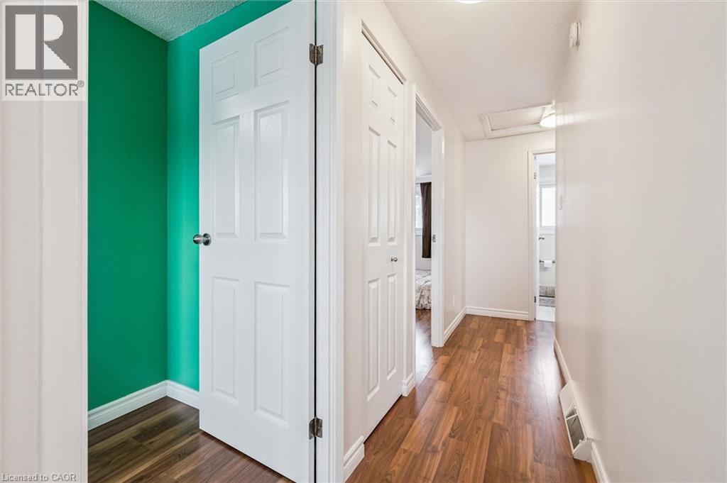 210 GLAMIS Road Unit# 9 thumbnail 24