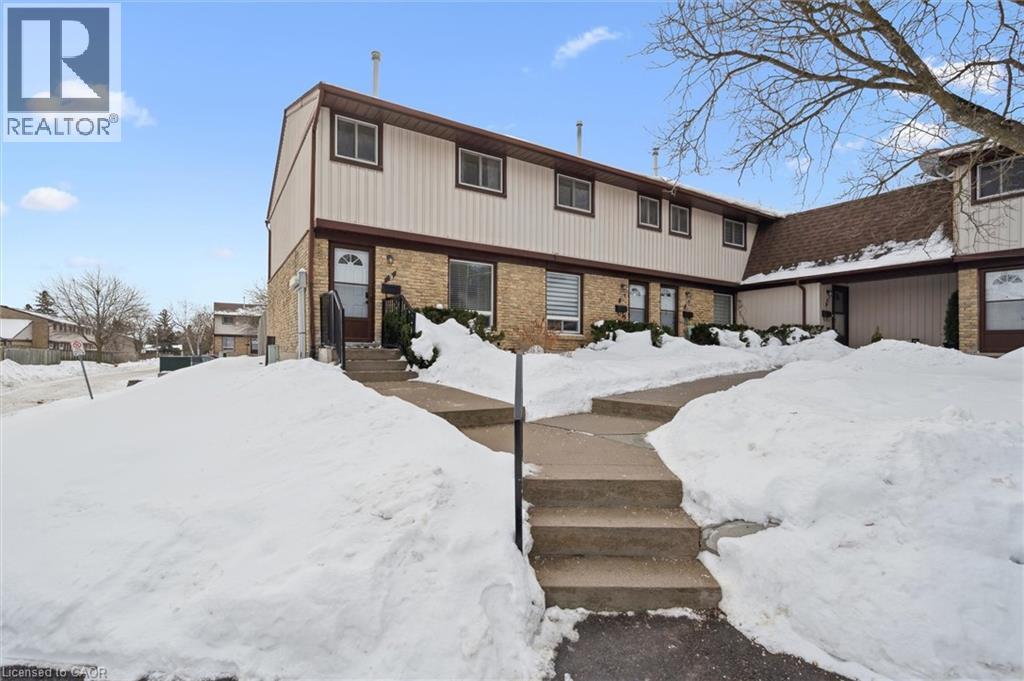 210 GLAMIS Road Unit# 9 thumbnail 2