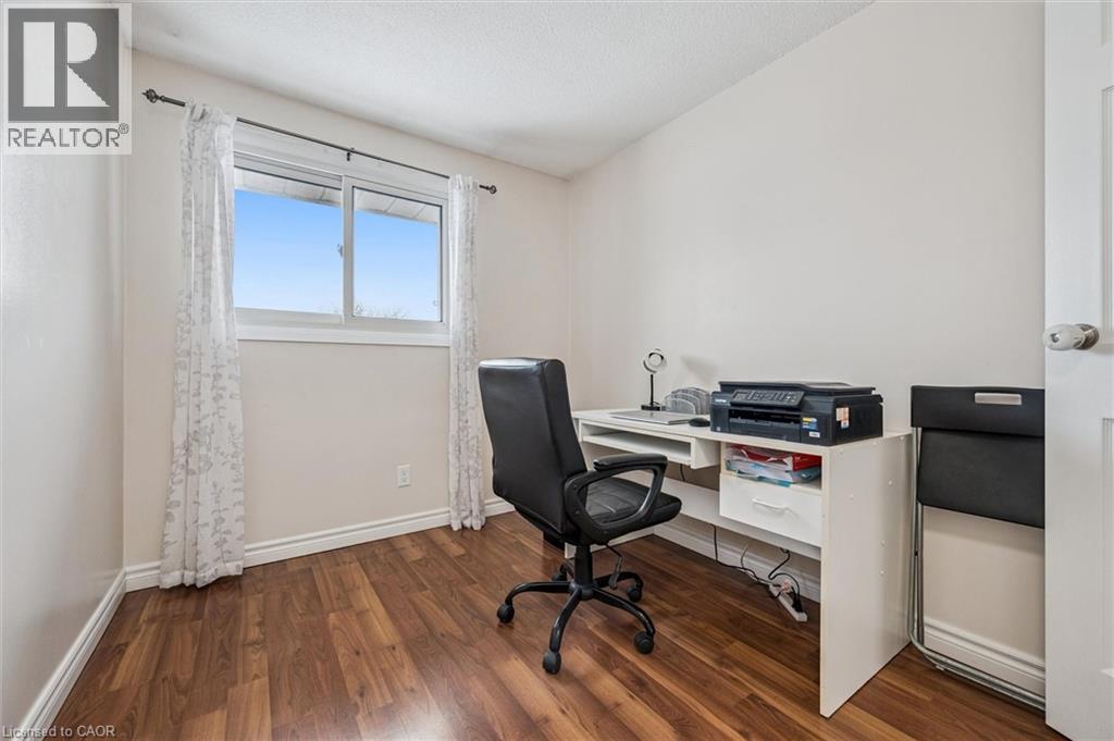 210 GLAMIS Road Unit# 9 thumbnail 28