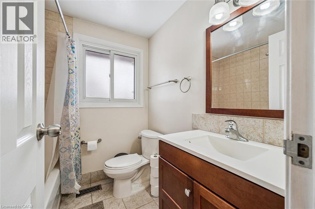 210 GLAMIS Road Unit# 9 thumbnail 30