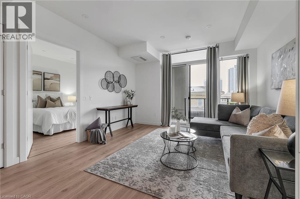 741 KING Street W Unit# 306 thumbnail 9