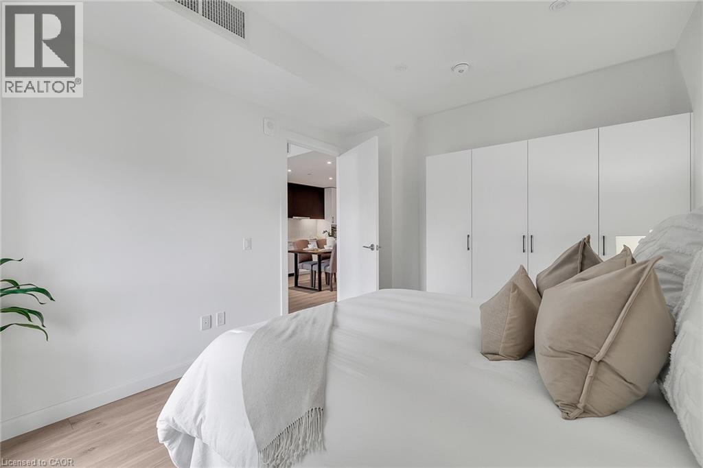 741 KING Street W Unit# 306 thumbnail 11