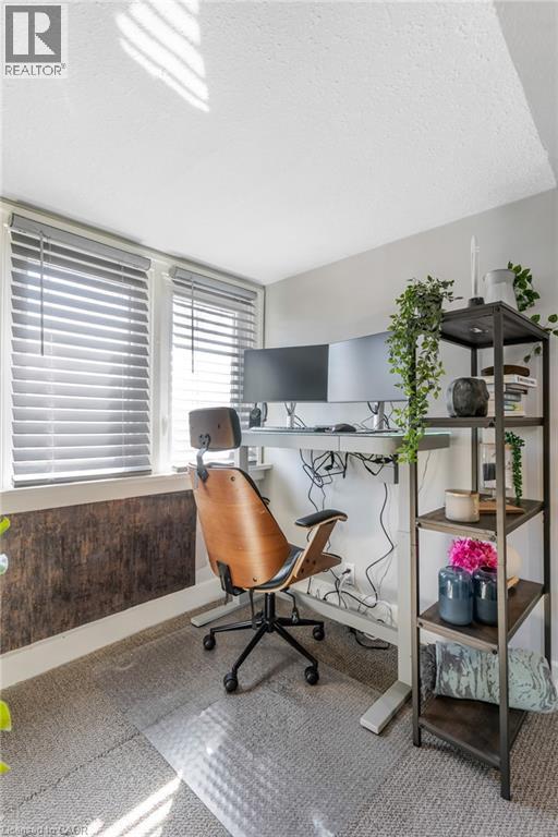 129 AHRENS Street W thumbnail 24