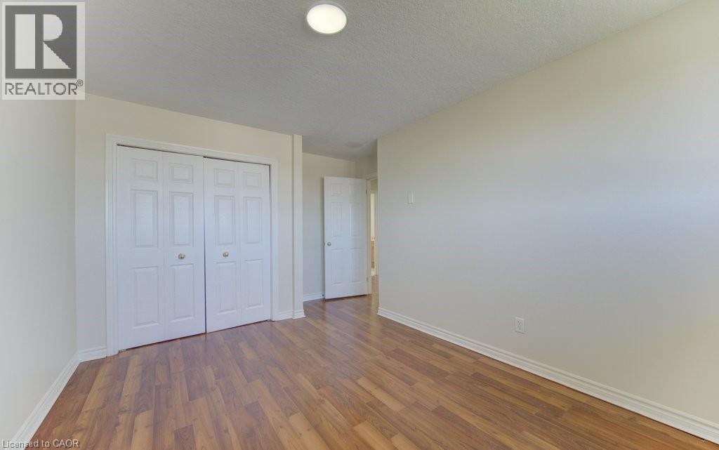 90 RALGREEN Crescent thumbnail 25