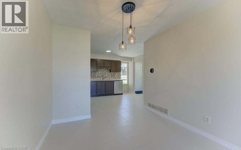 90 RALGREEN Crescent thumbnail 18