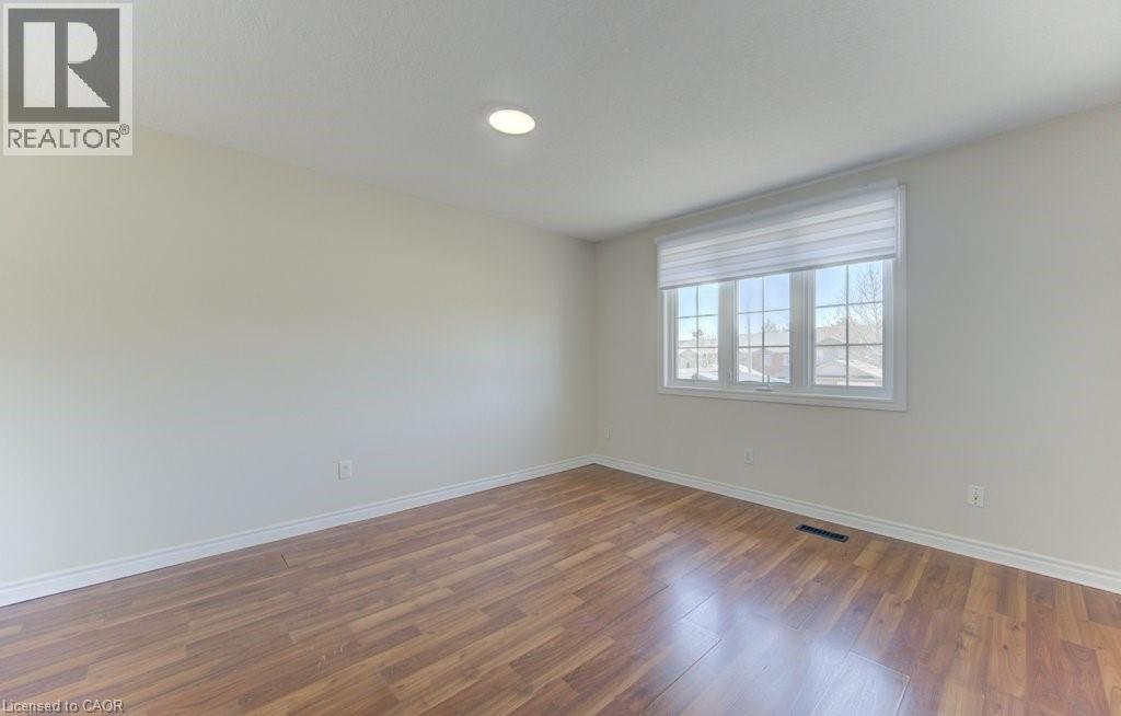 90 RALGREEN Crescent thumbnail 27