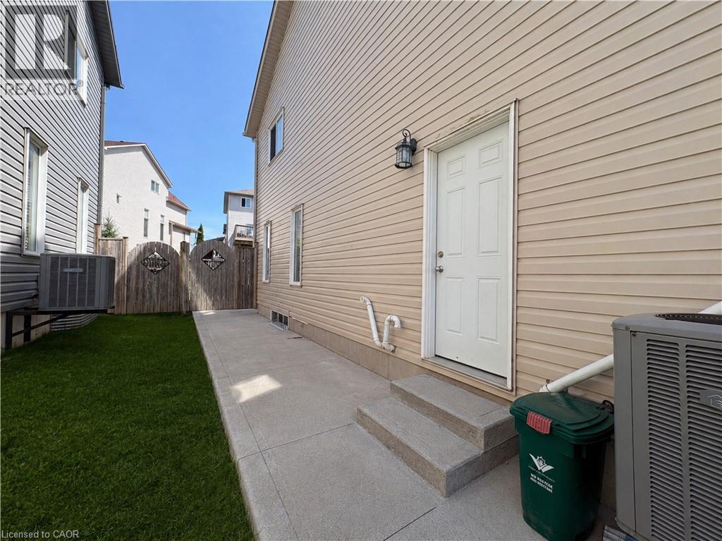 1364 COUNTRYSTONE Drive thumbnail 18