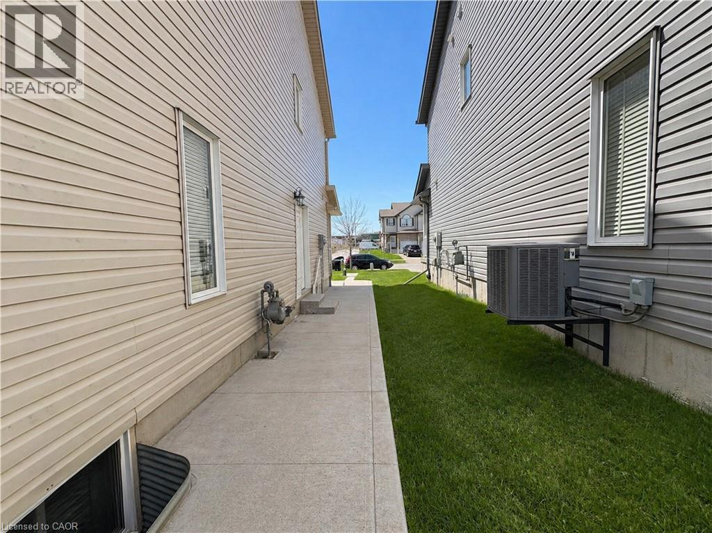 1364 COUNTRYSTONE Drive thumbnail 20