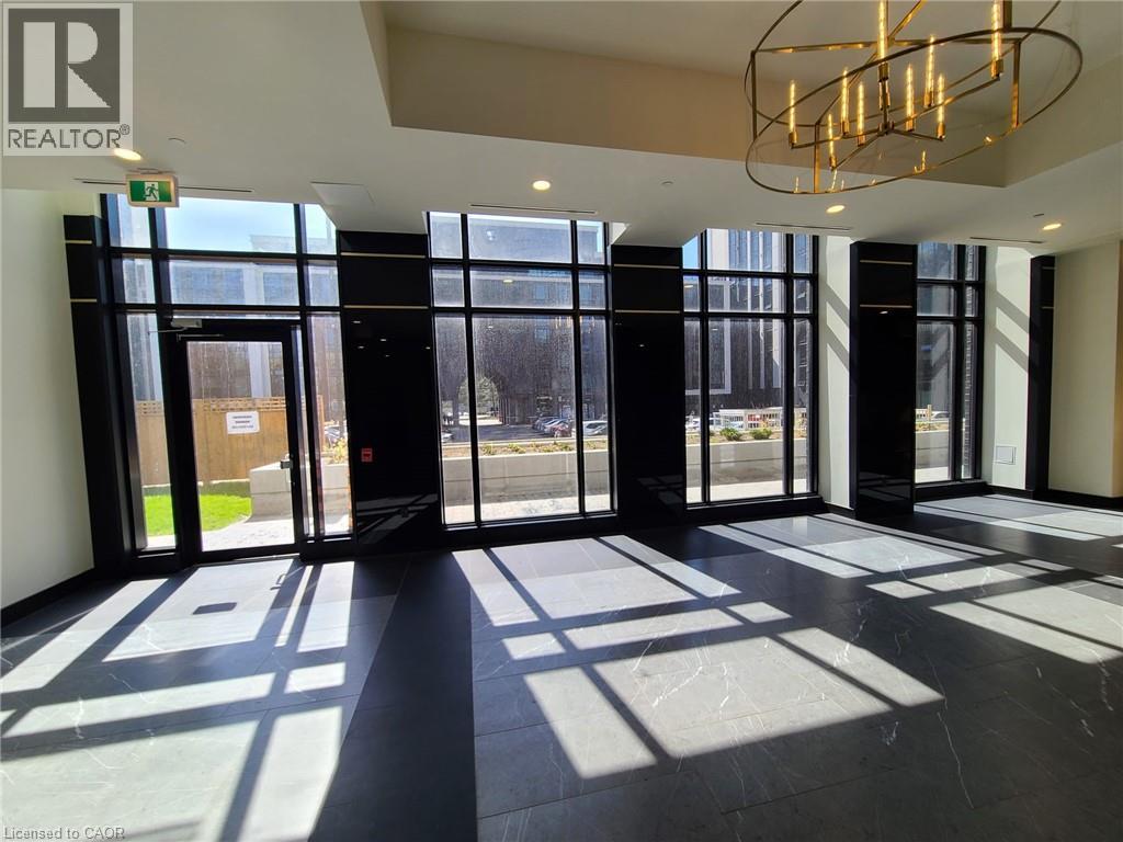 145 COLUMBIA Street W Unit# 725 thumbnail 14