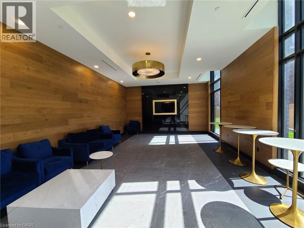 145 COLUMBIA Street W Unit# 725 thumbnail 12